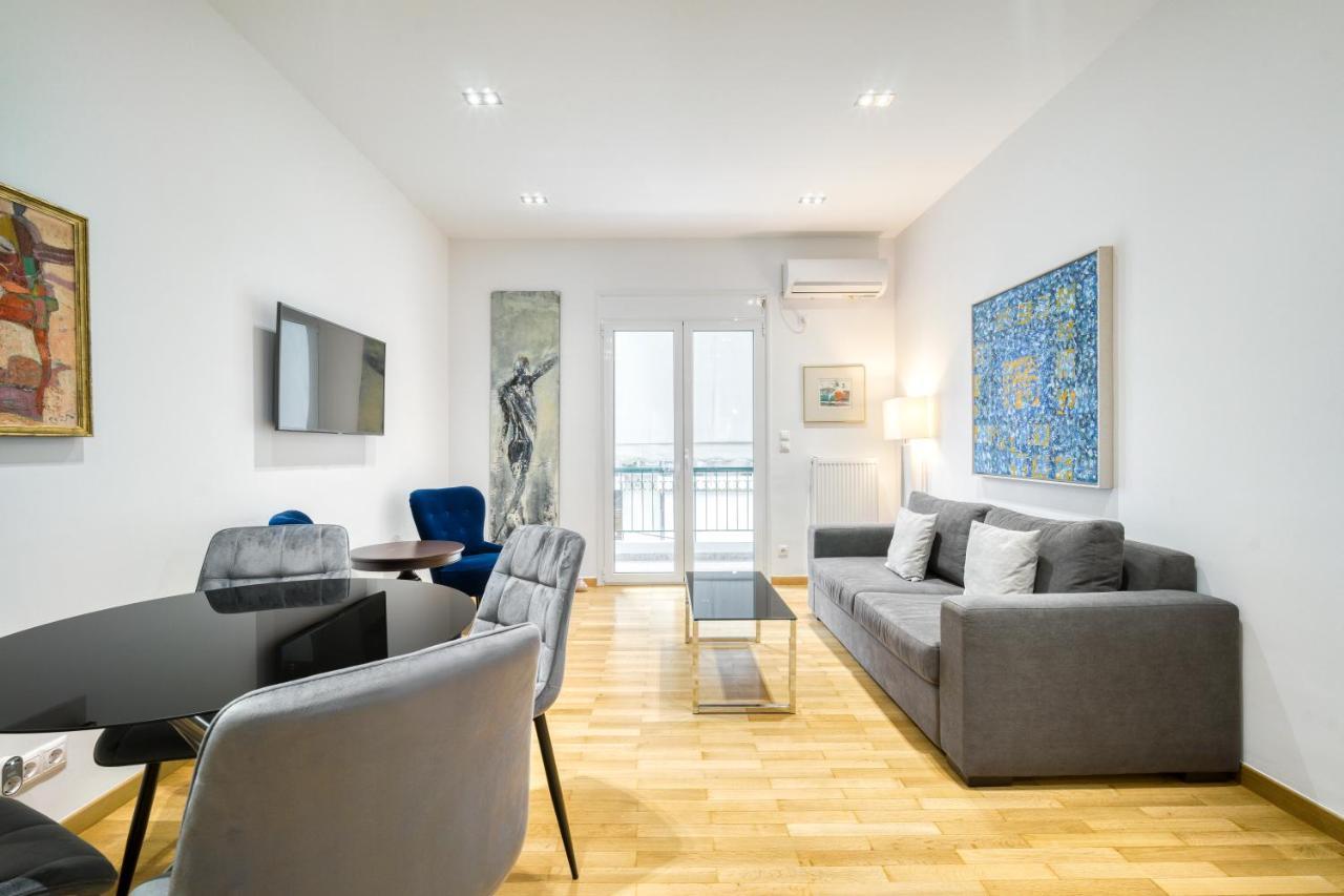 Stylish, Sunny New 2 Bedroom, Prime Central Athen Exterior foto