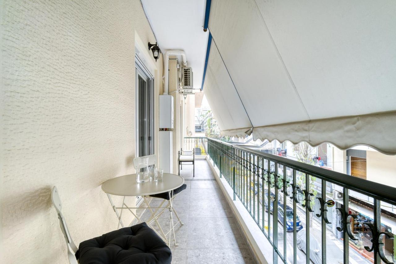 Stylish, Sunny New 2 Bedroom, Prime Central Athen Exterior foto